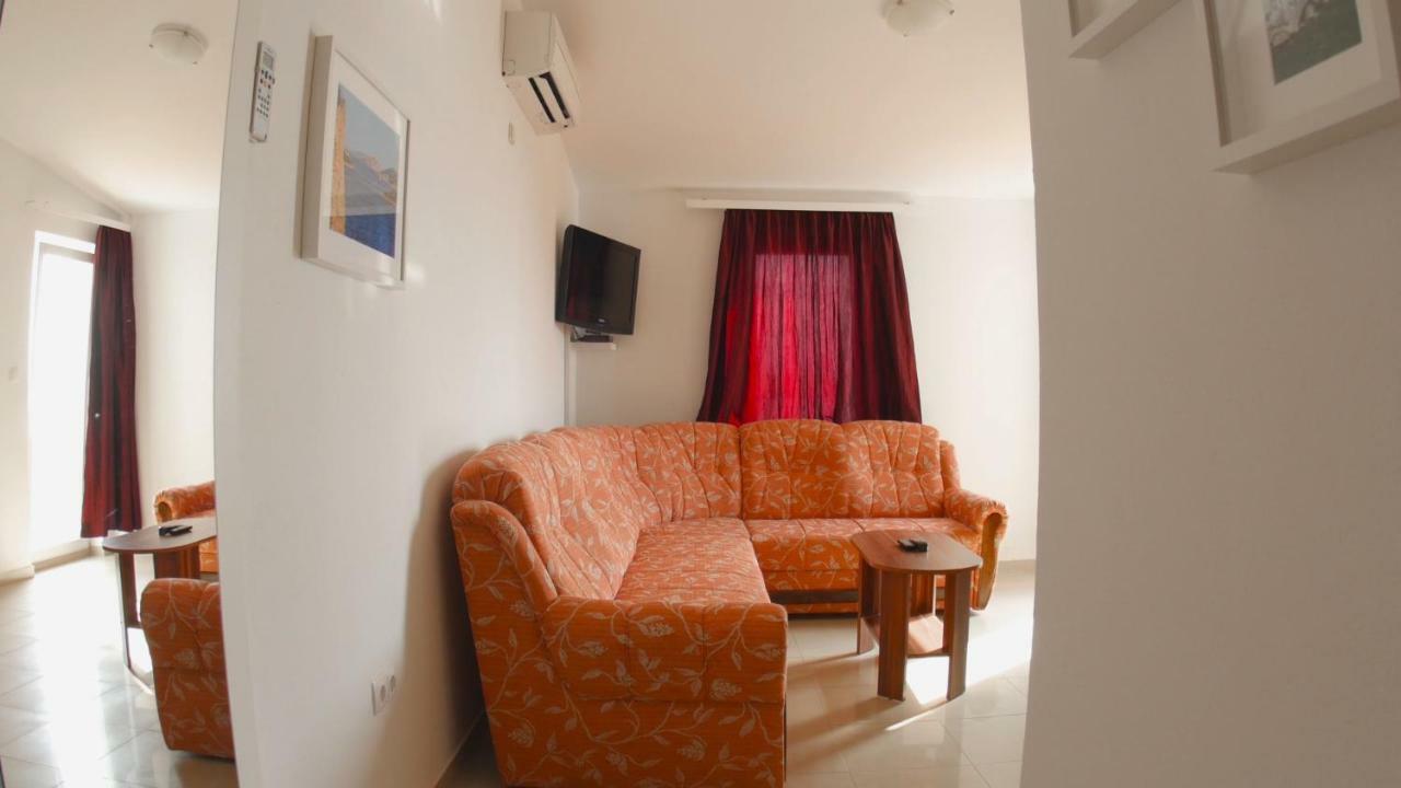 Villa Ivanovic Vir Exterior photo